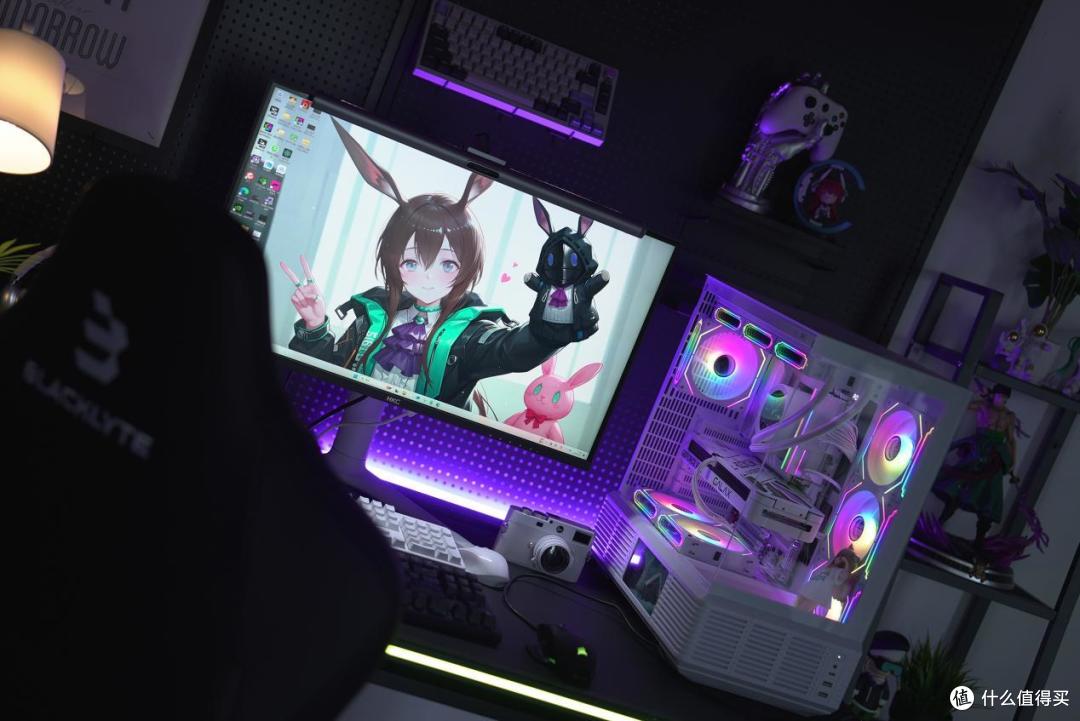 技嘉Z890冰雕主板+ Ultra 7+5060Ti装机，全白平台这样配才稳!