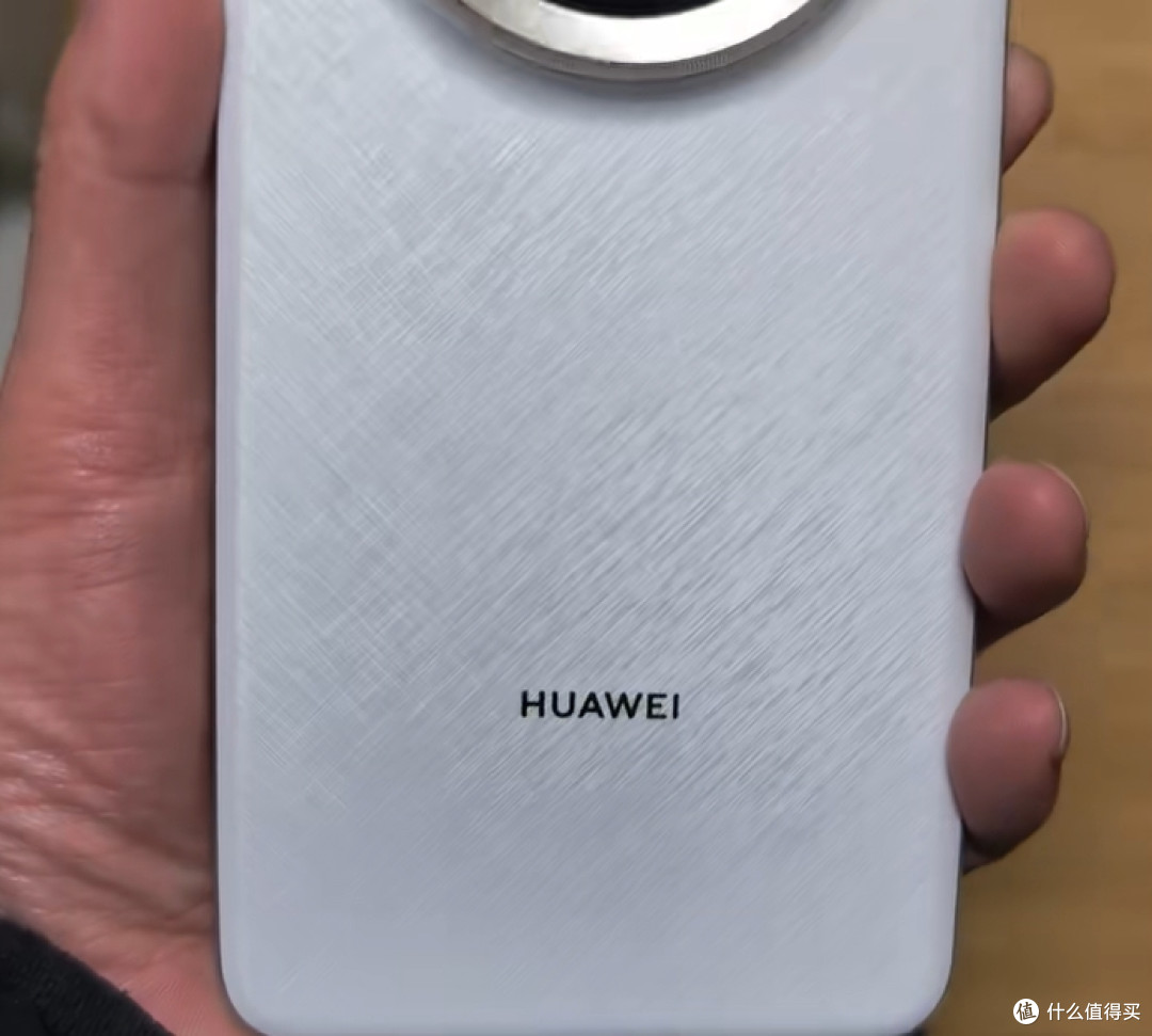 华为Mate70 Pro+突然降价，你们说我要不要入？