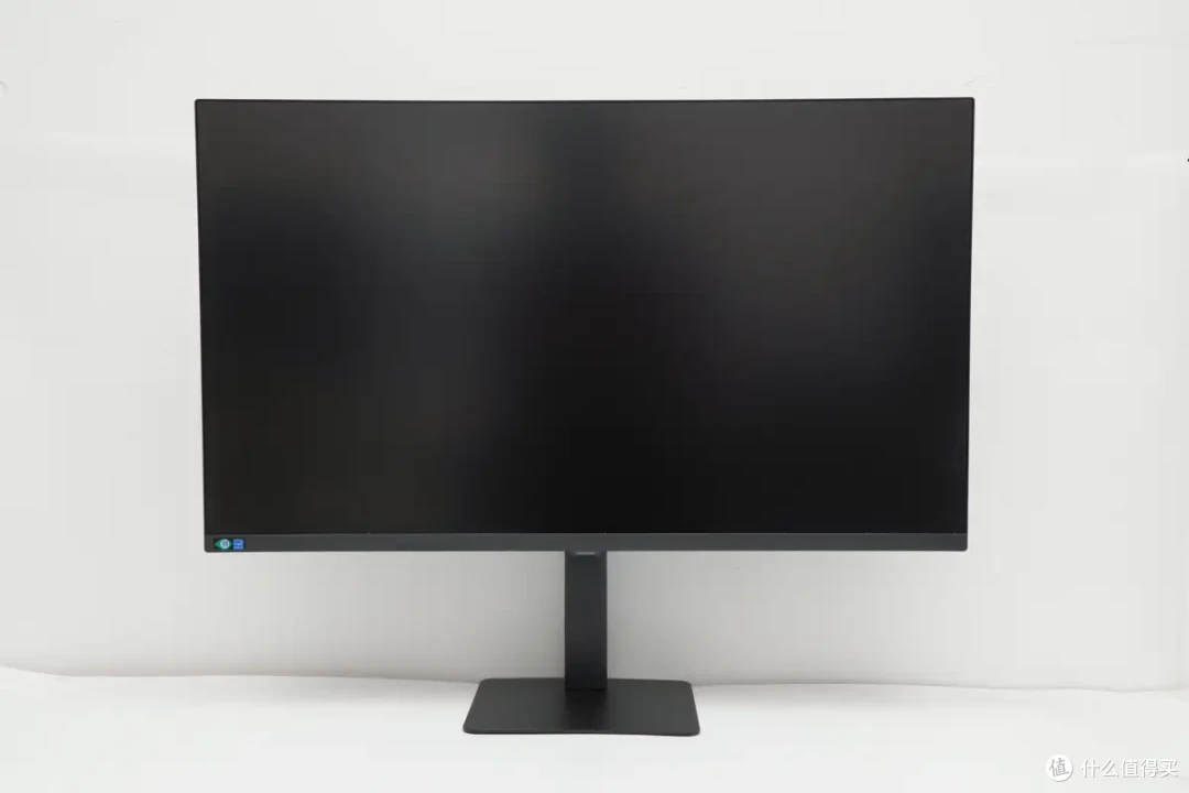 大屏高清不妥协:三星 S32D806UAC 4K 显示器值不值得买?