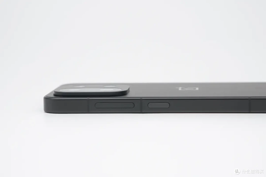 评测小屏旗舰一加 13T,性能小钢炮,骁龙8至尊版+6260mAh