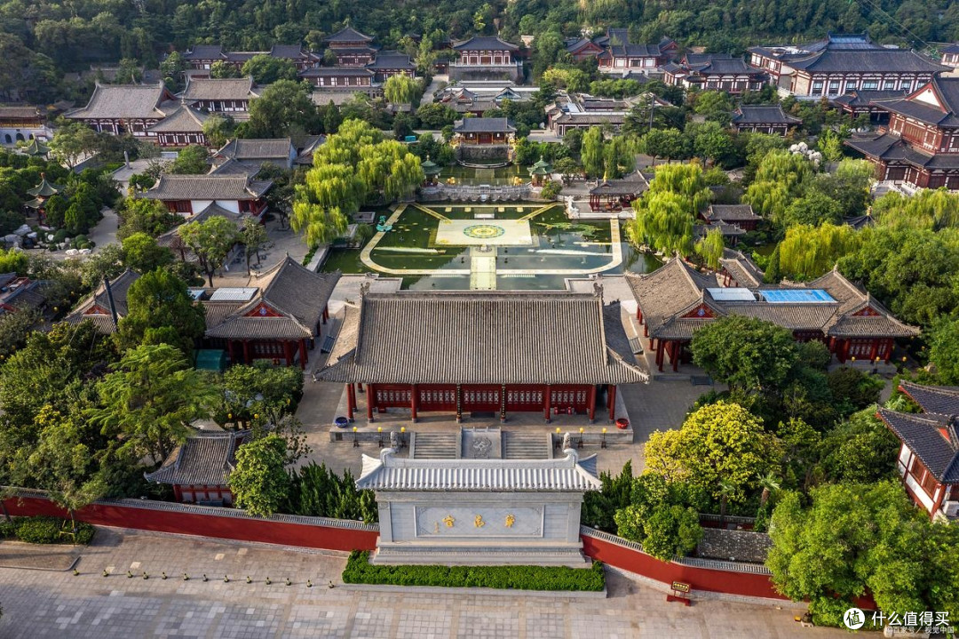 五一假期去哪玩？这5条路线亲测不踩雷！现在订票还来得及