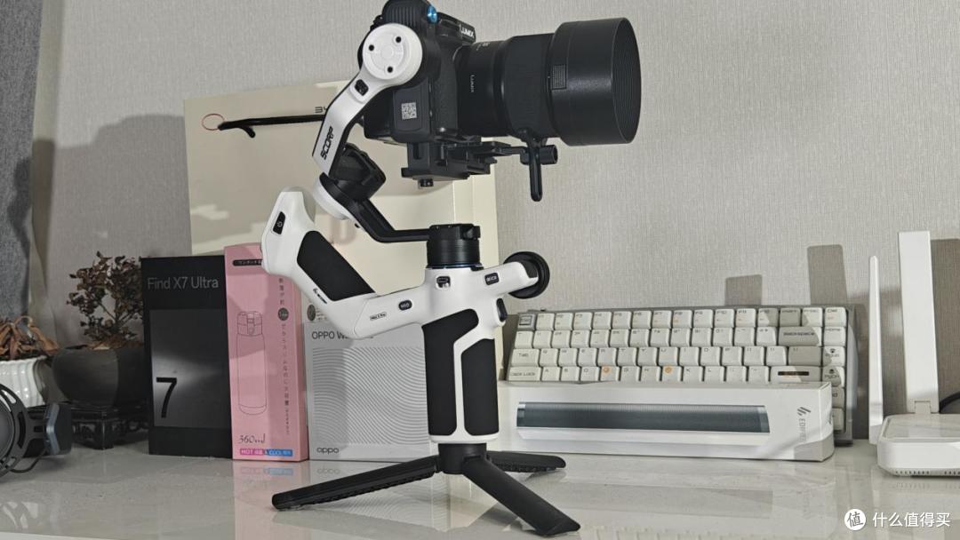 飞宇SCORP Mini 3 Pro稳定器评测: 设计体验再次升级
