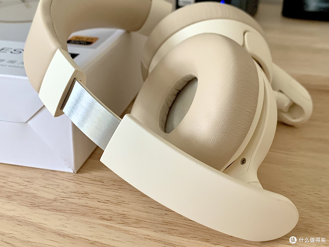 降噪38dB+60小时续航!OVC A10头戴耳机实测:通勤党终极救星?