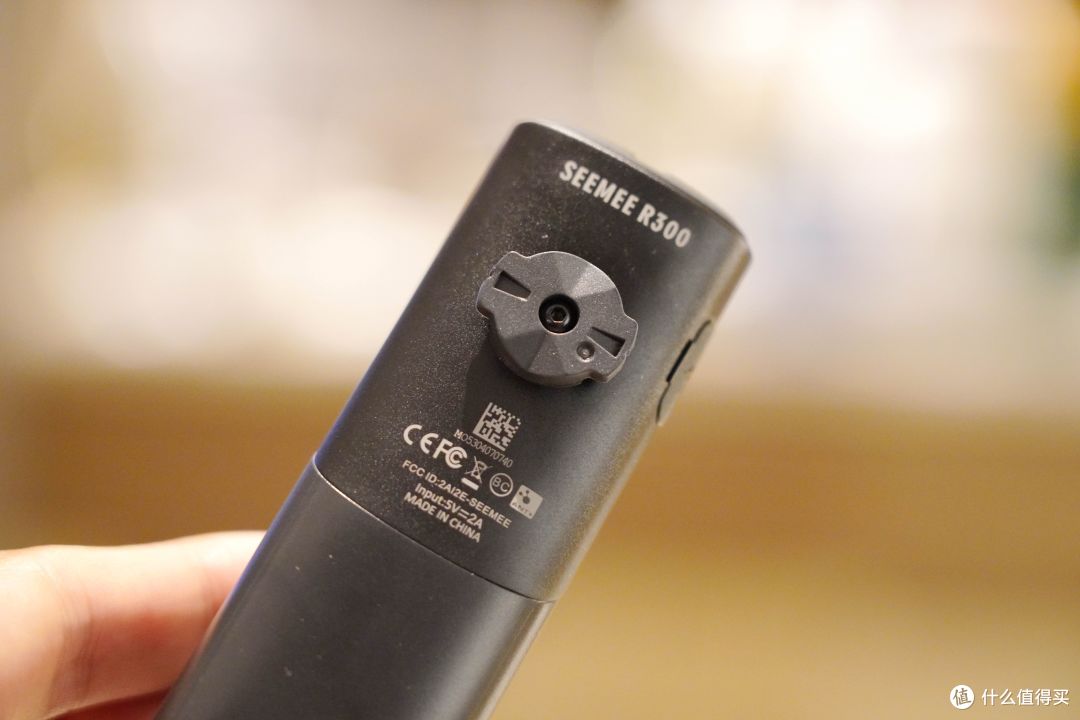 把骑行安全系数拉满的背后之眼-迈极炫SEEMEE R300智能雷达尾灯。