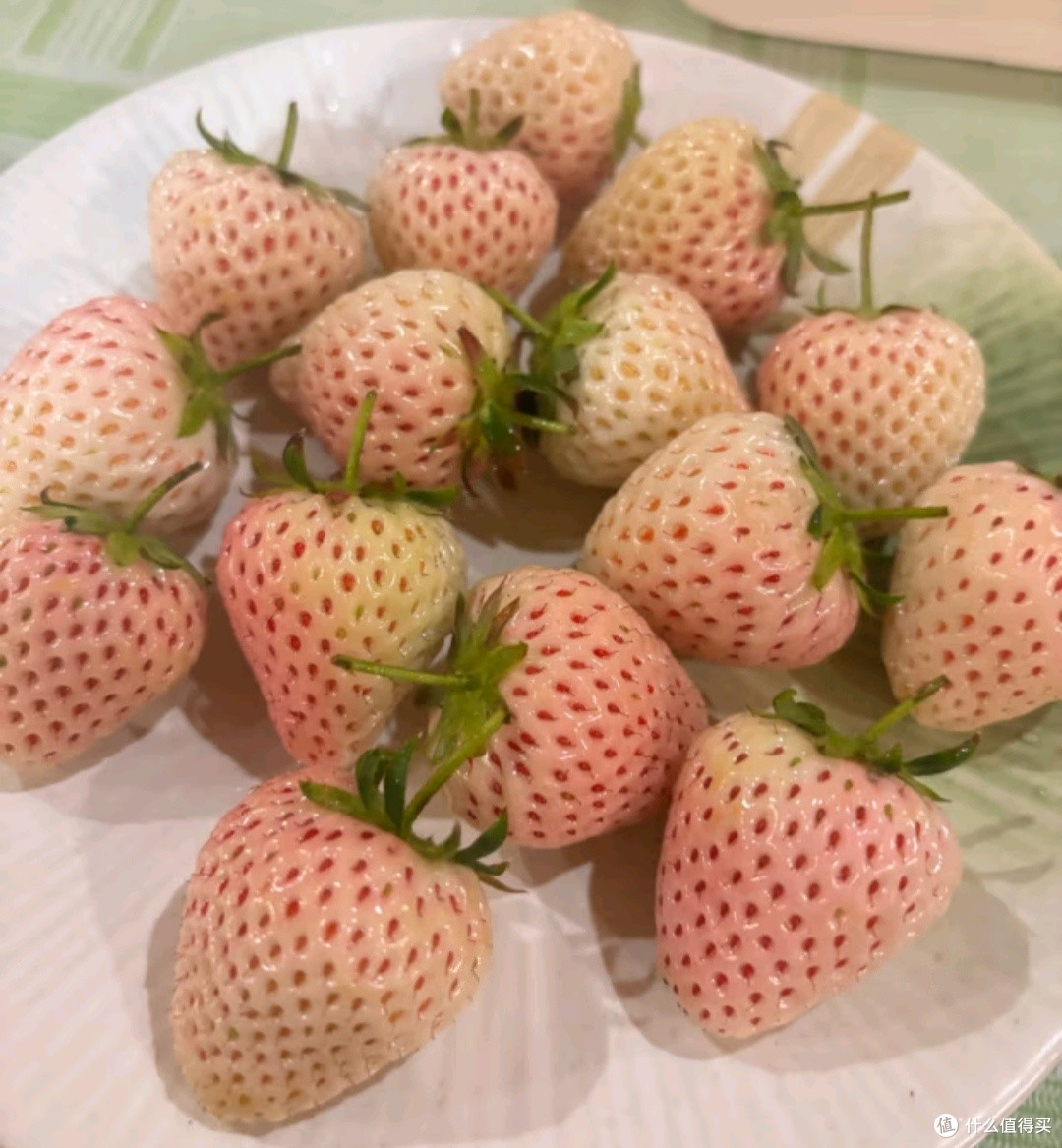 白草莓