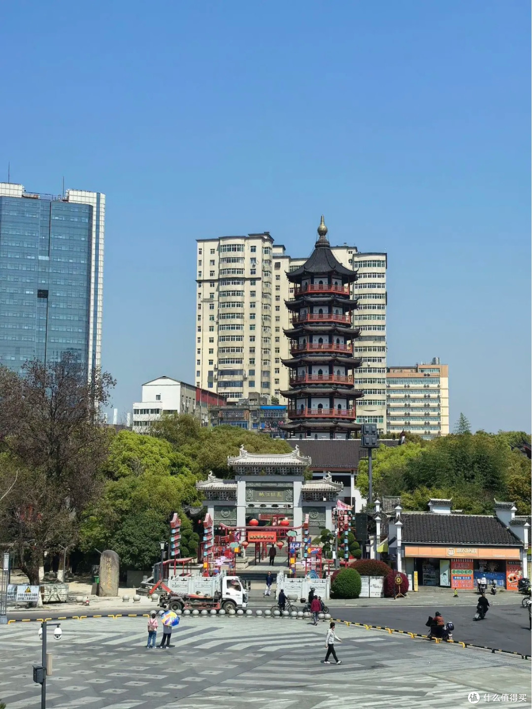 南昌西湖区两日游,历史、美食与江景全拿下