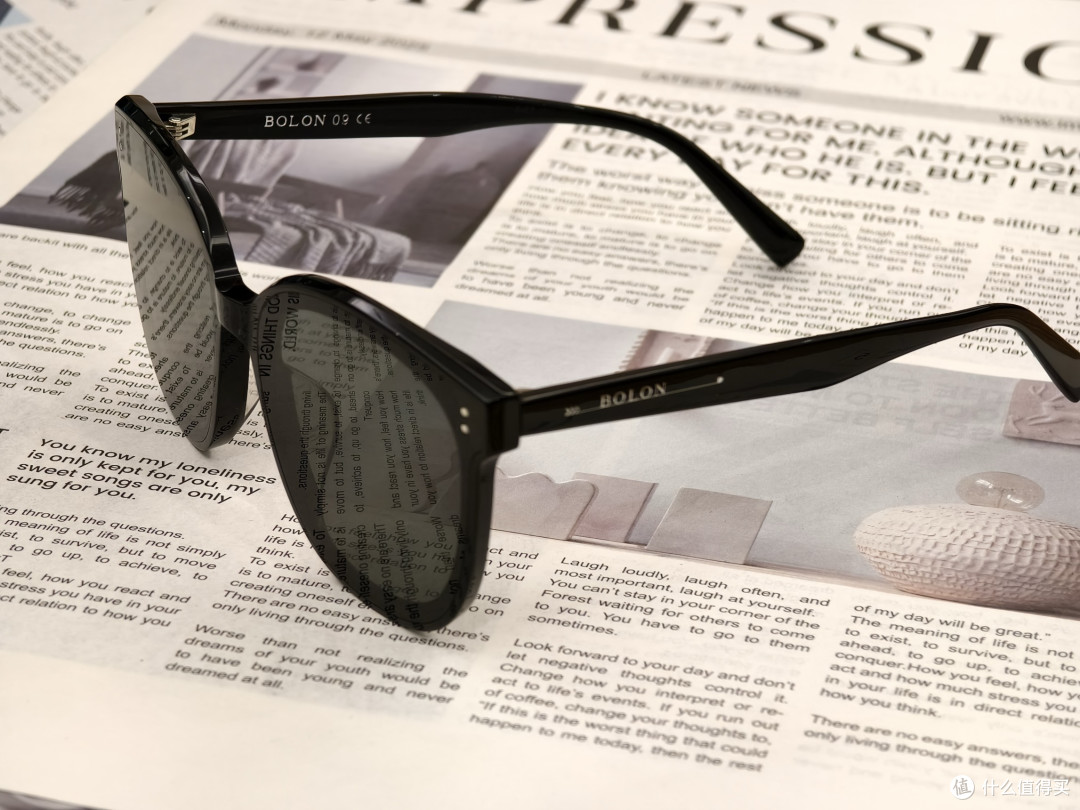 🕶️夏天墨镜选购干货，从防晒到颜值——以及我的爱用墨镜分享～