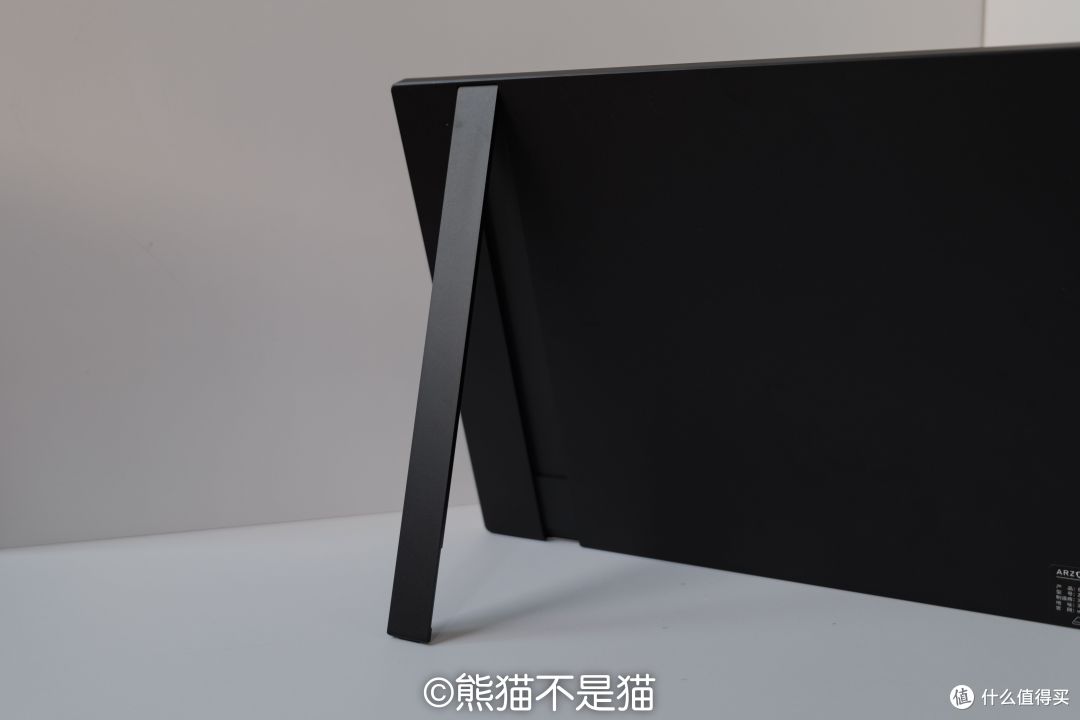 背部支架