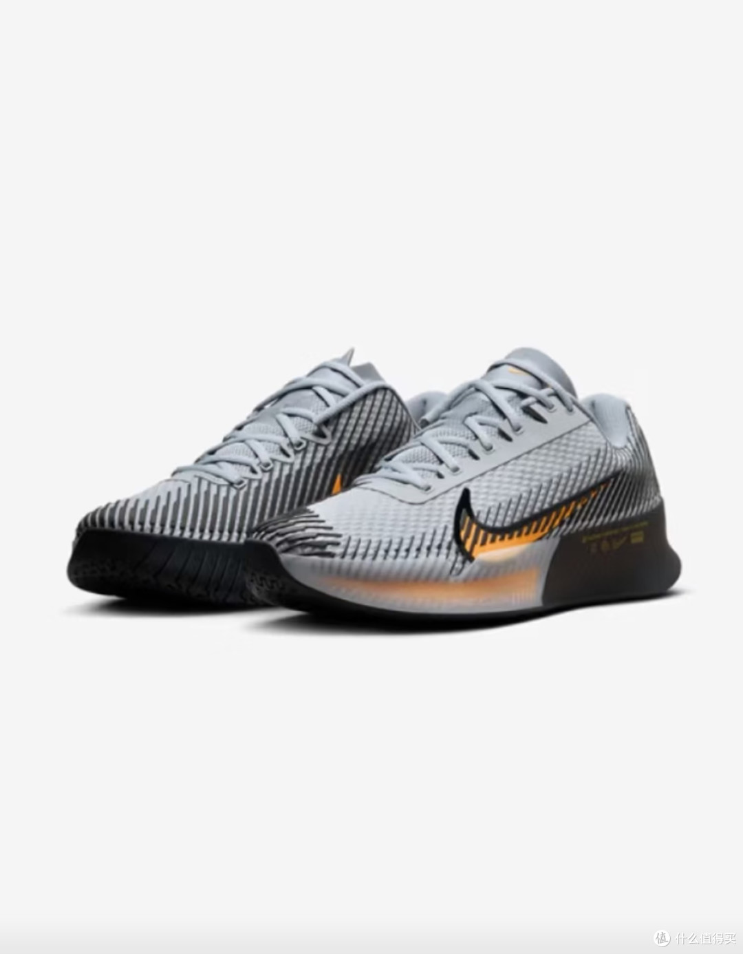 NIKE Vapor 11 男款网球鞋:网球场的疾速利刃