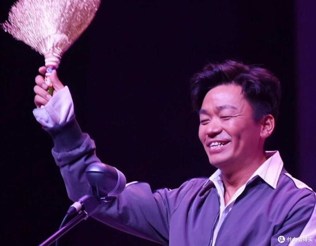 华语影坛的“别样标尺”——金扫帚奖！