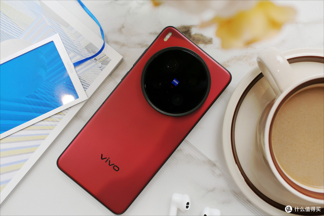 vivo X200 Ultra 简测：重塑手机摄影边界的全能旗舰？