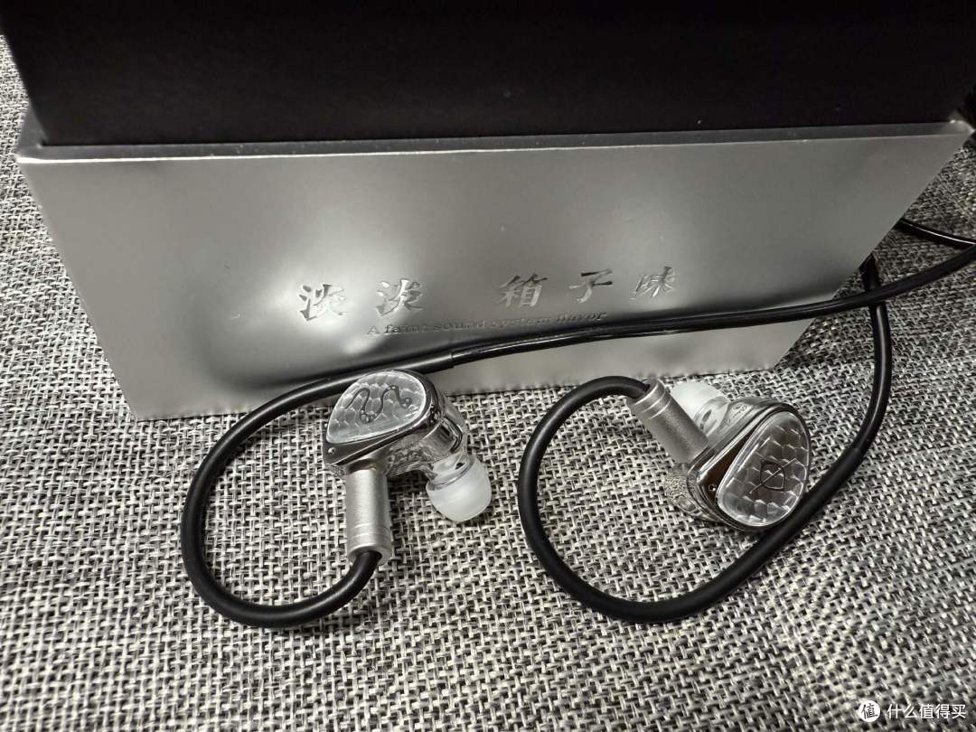 温润耐听的性价比之选——丽弦STA Hi End入耳式有线耳机