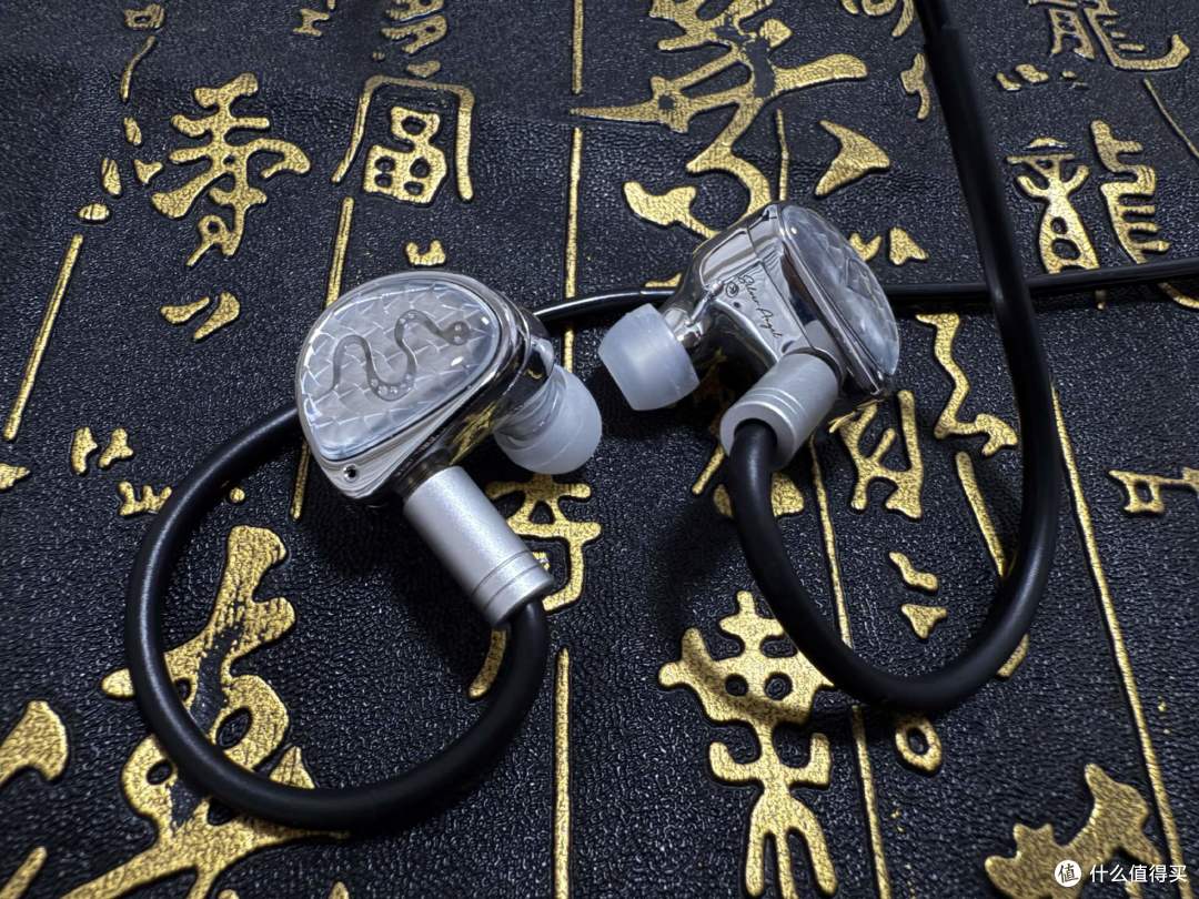温润耐听的性价比之选——丽弦STA Hi End入耳式有线耳机