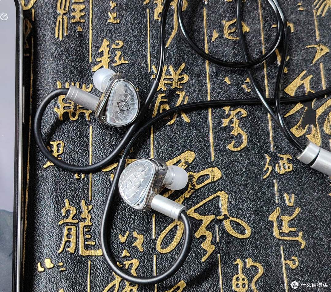 温润耐听的性价比之选——丽弦STA Hi End入耳式有线耳机