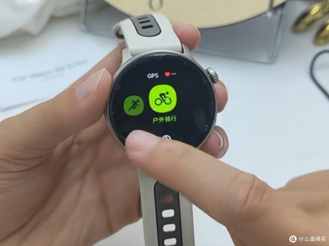 运动搭子非它莫属——KPEP R05智能运动手表