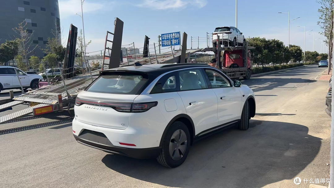 我在咸鱼上买了辆汽车,全程未见面,先付款后发货的那种