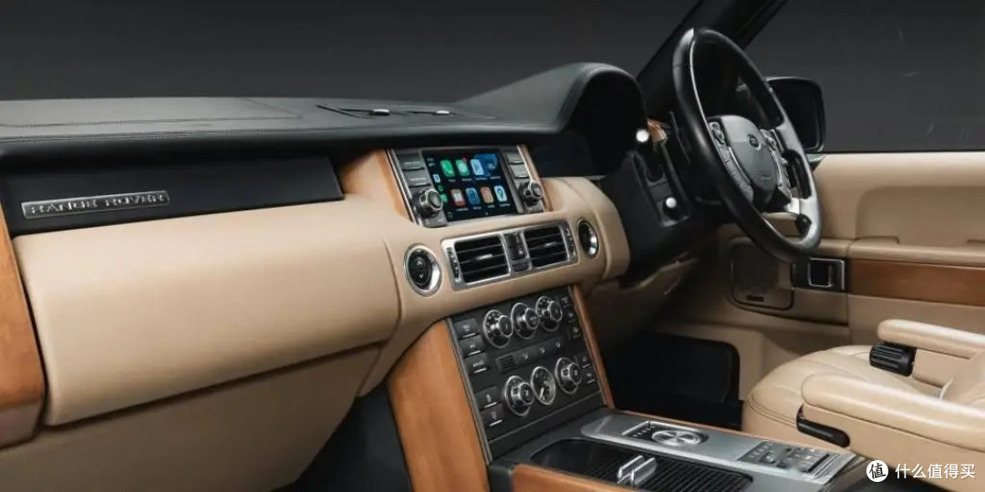 2010~2012 款揽胜海外焕新，路虎推 CarPlay 升级方案