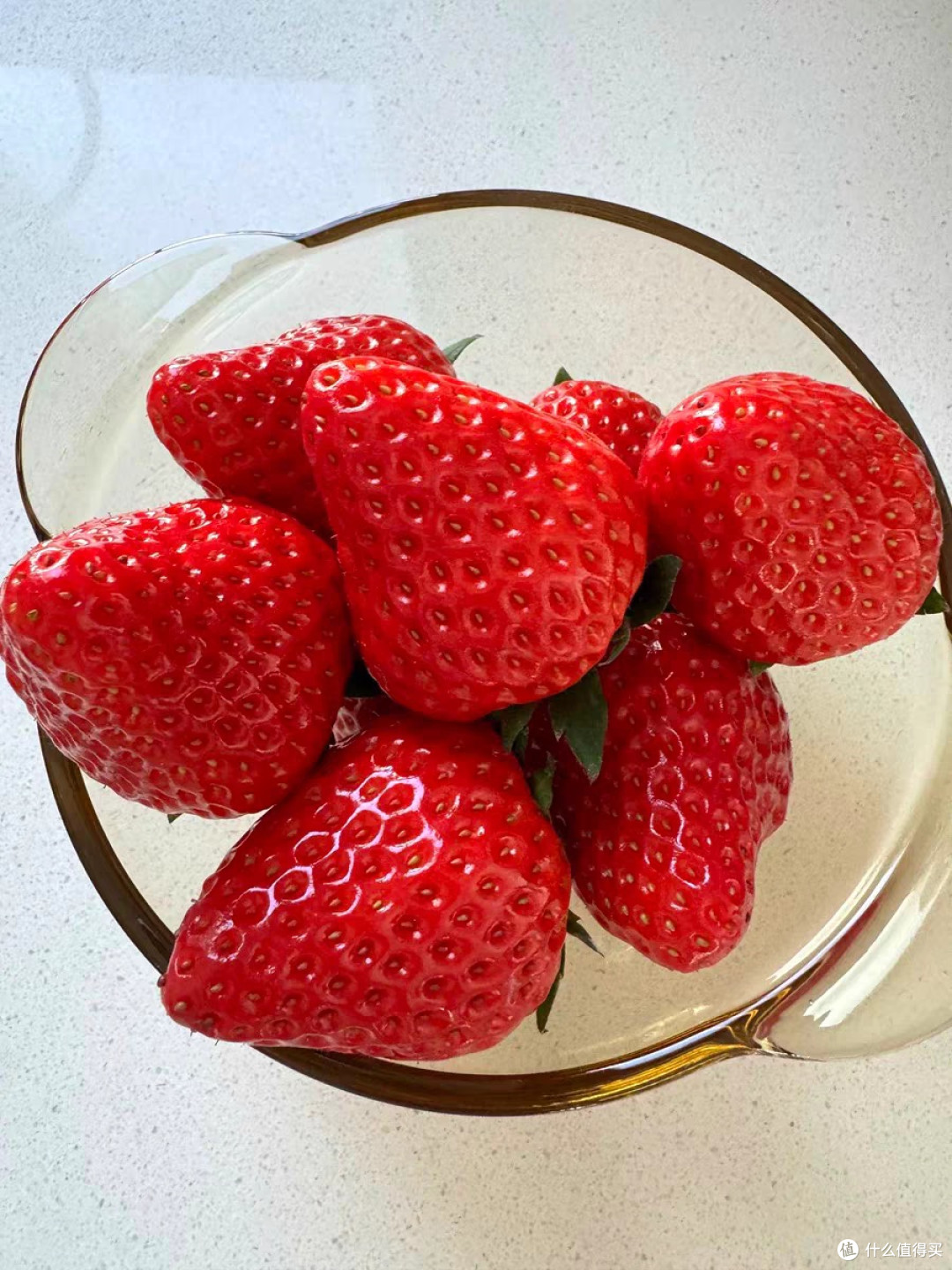 春季水果尝鲜：草莓口感与选购秘籍