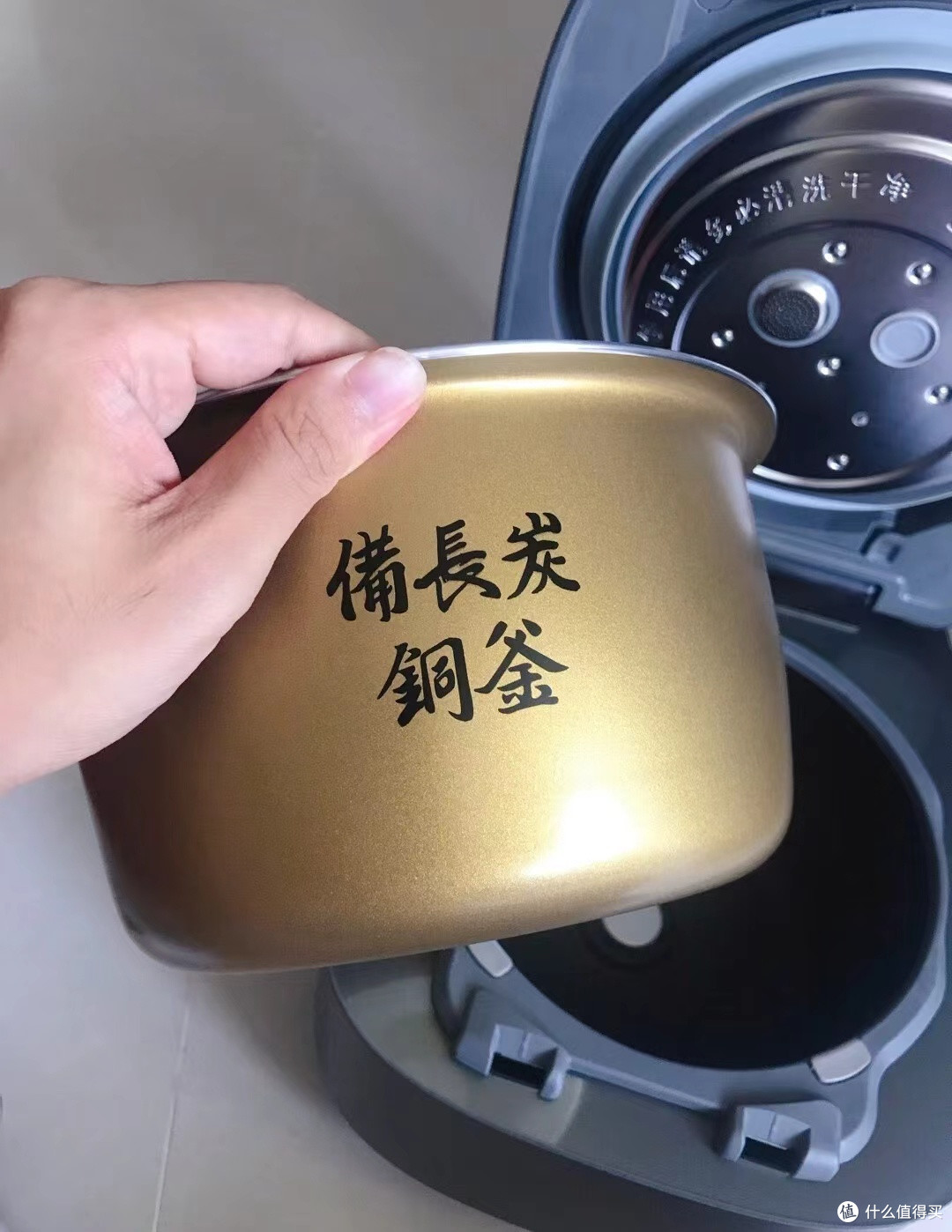松下 SR-HZ102 电饭煲:煮出好米饭
