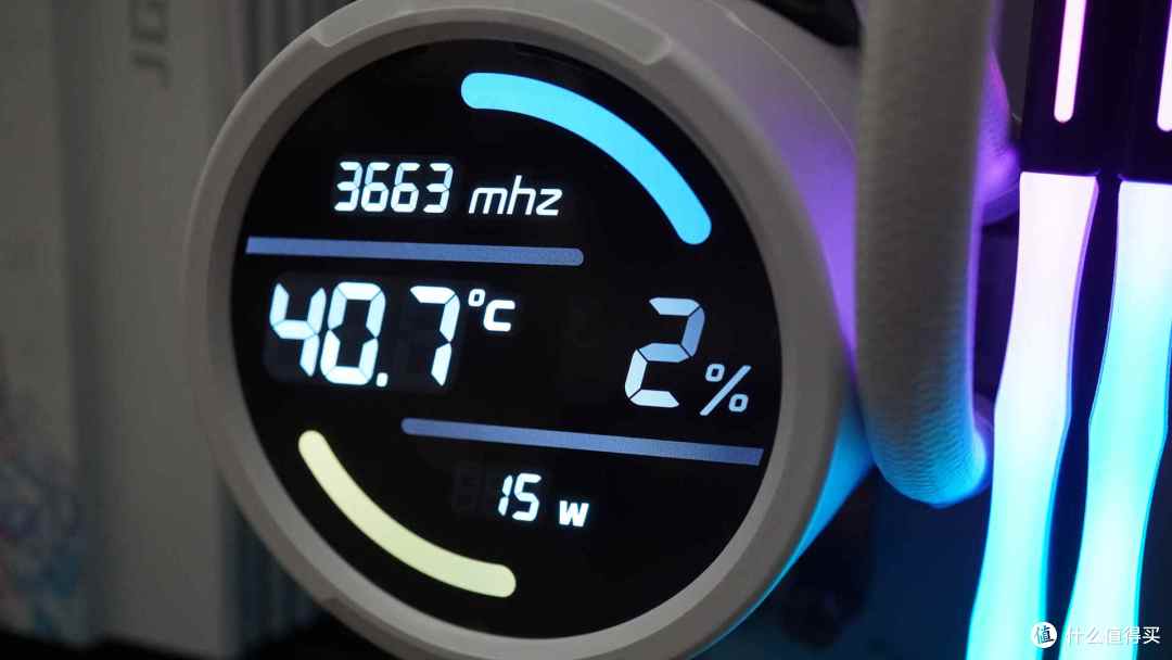 带屏幕的超高性价比水冷 - 银昕E360 PRO