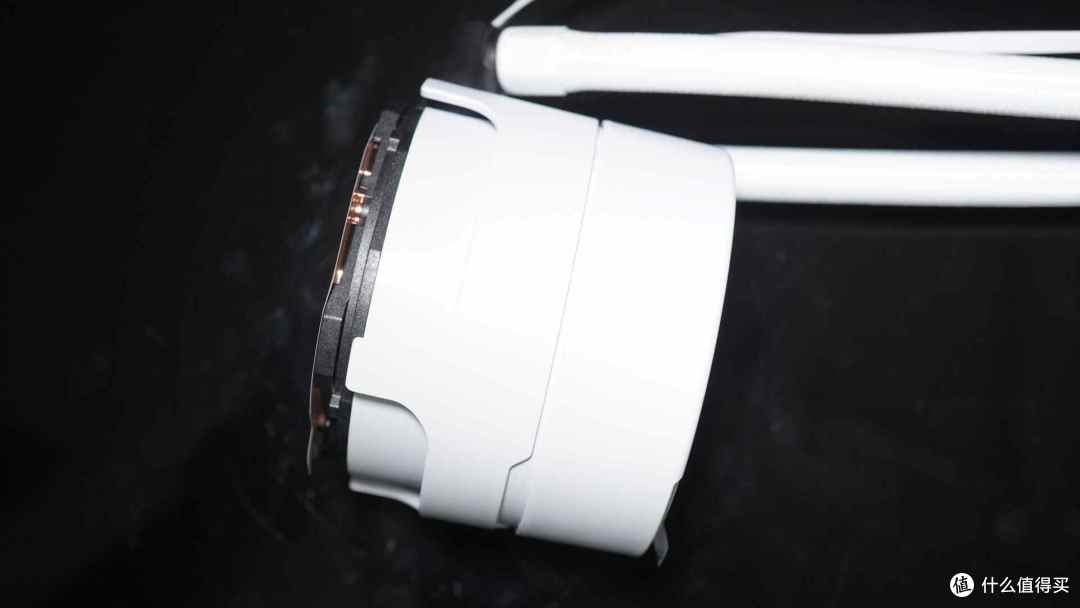 带屏幕的超高性价比水冷 - 银昕E360 PRO