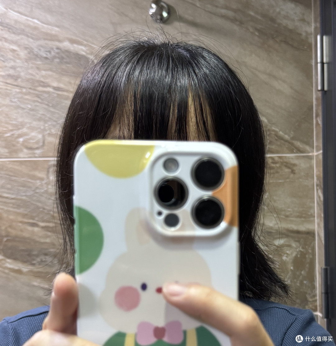 头发又粗又多又毛躁