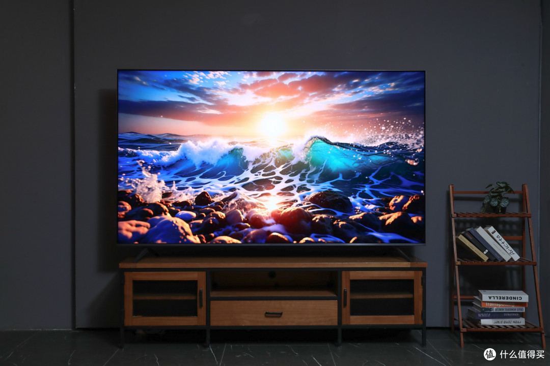 TCL Q9T7系列电视观看感受：对比度炸裂，画质党必入！