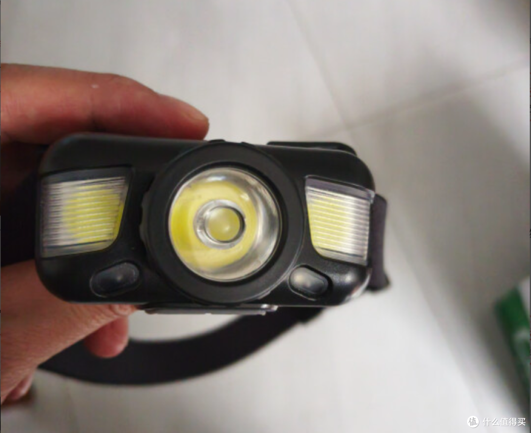 夜钓人的「眼睛」该长啥样?Warsun WD06-1 感应头灯深度体验