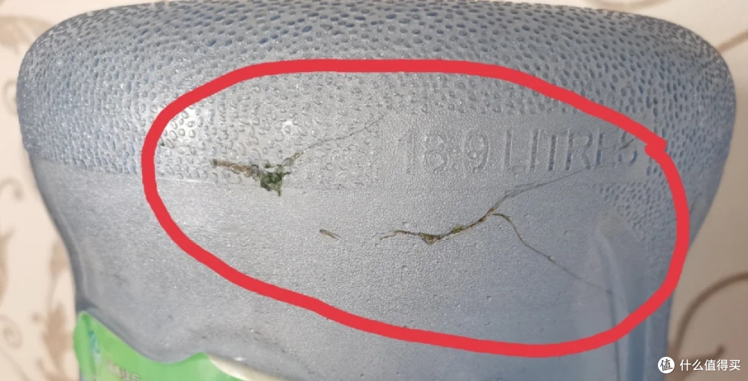 同样是喝水,用净水器和桶装水,究竟有多少差别?