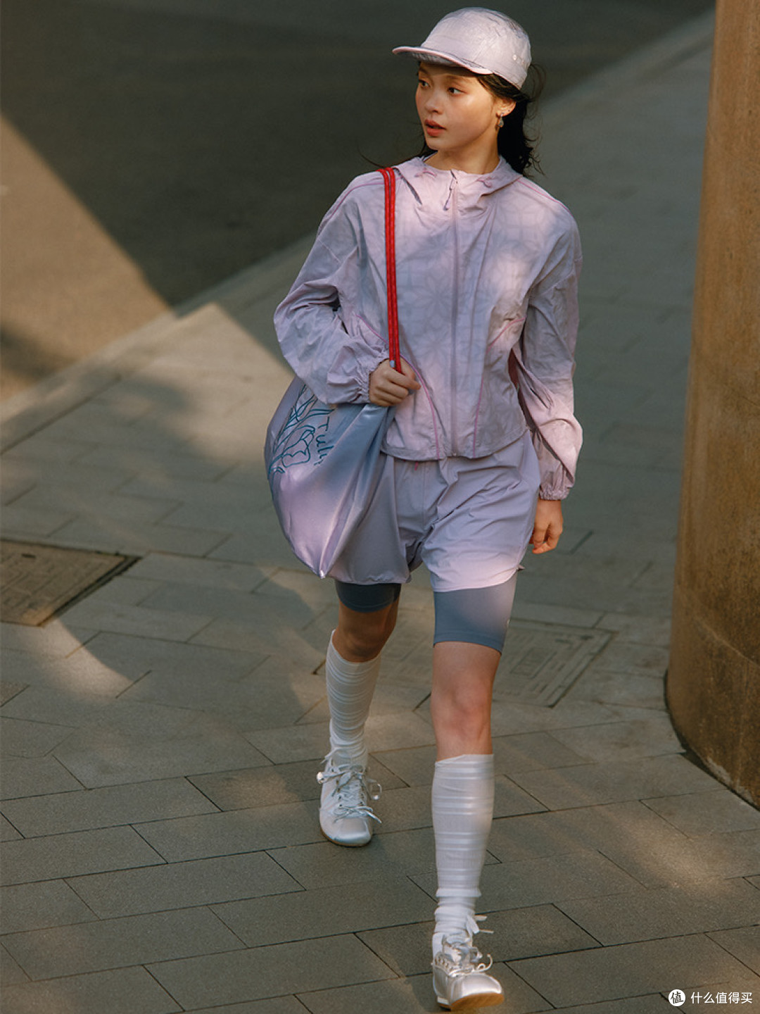 挖到一件让我原地尖叫的运动防晒宝藏——艾莱依连帽夹克防晒服!