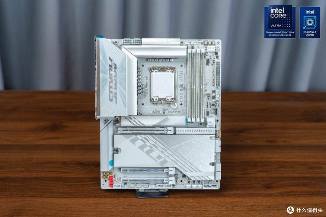 纯白即正义!技嘉 Z890 AORUS PRO ICE 主板深度评测