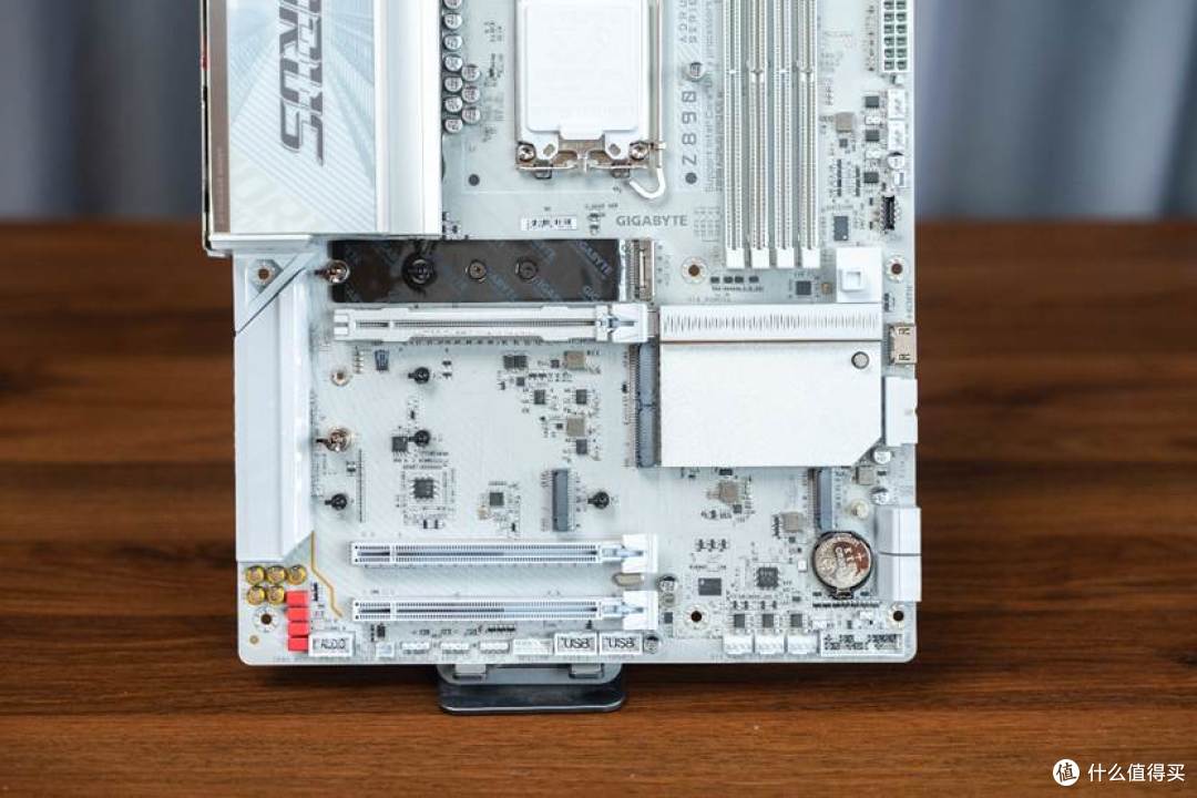 纯白即正义!技嘉 Z890 AORUS PRO ICE 主板深度评测