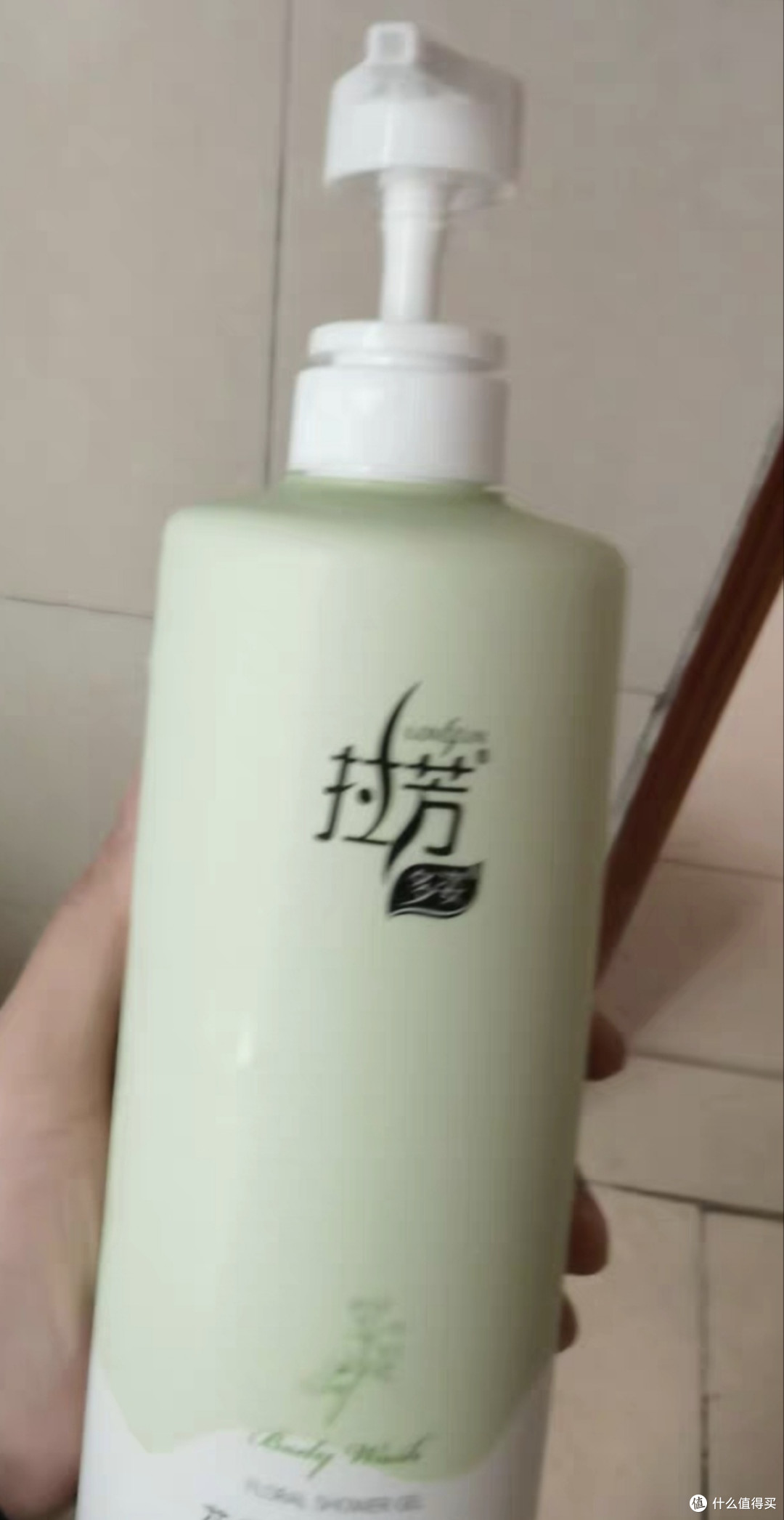 天然精华带来持久芬芳体验