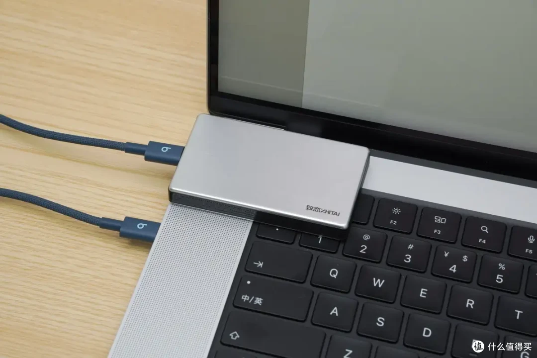 从耳机到数据线，Beats 能否延续潮流神话？60W USB-C 编织线实测