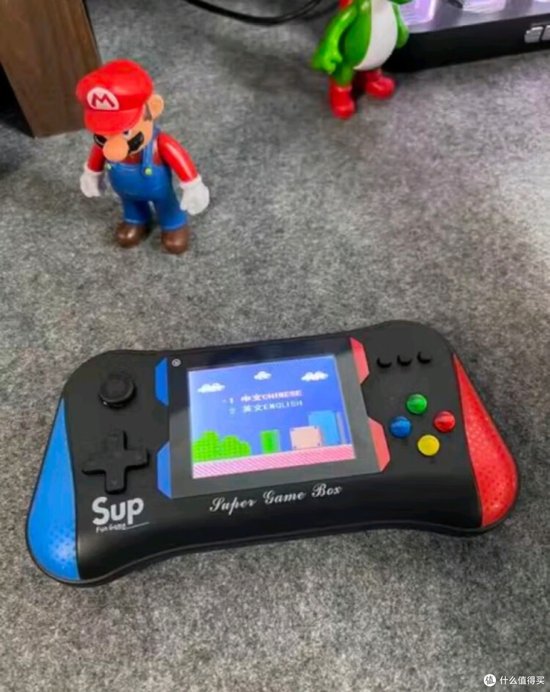 经典重燃:黑色“Sup”掌机的怀旧盛宴