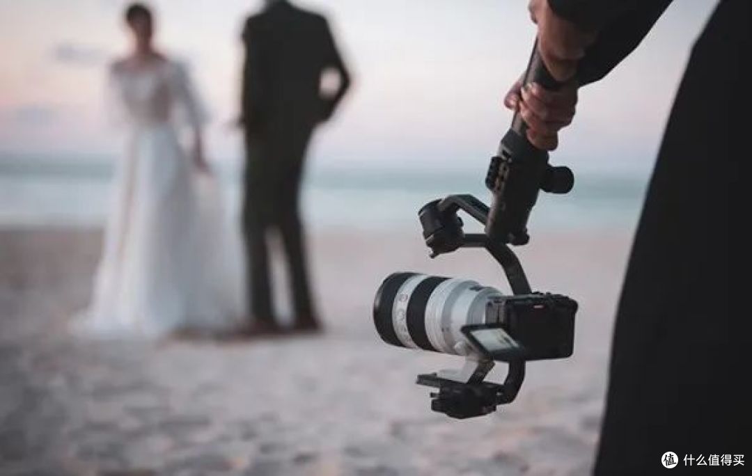 摄影爱好者是否值得购买索尼FE 50-150mm F2 GM镜头？