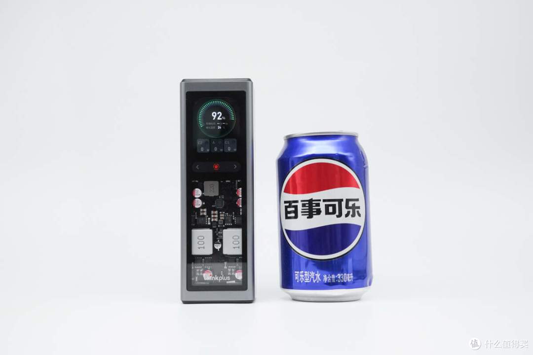 thinkplus 锋行者大功率笔记本移动电源 140W 20000mAh 评测