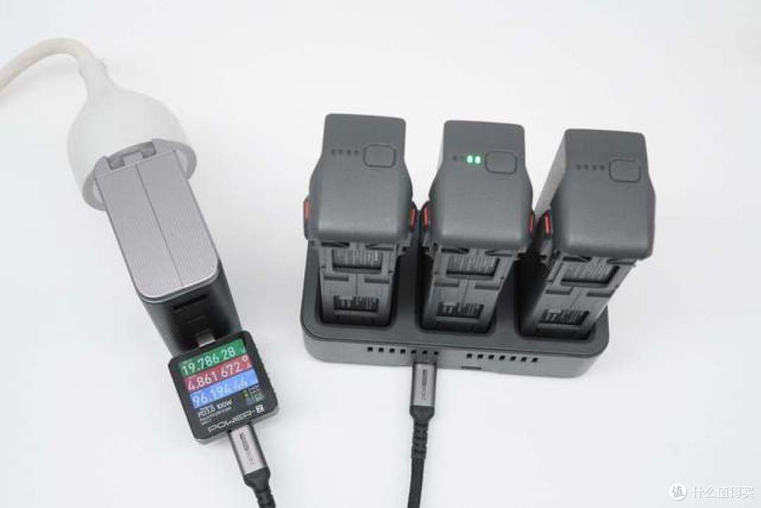 重新定义无人机补能效率,LKTOP 100W Avata2 双向充电管家 评测