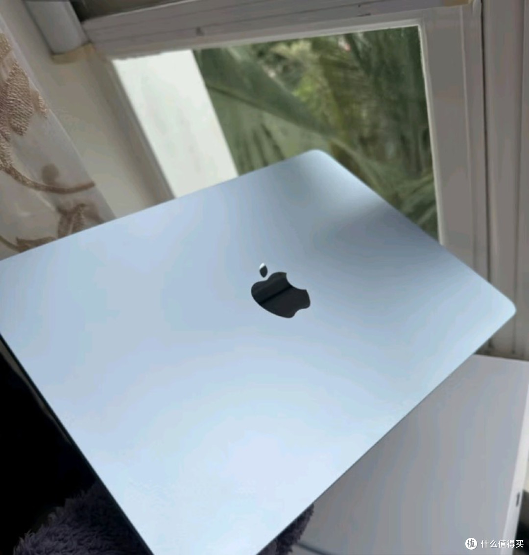 天蓝小钢炮:MacBook Air 13 2025款