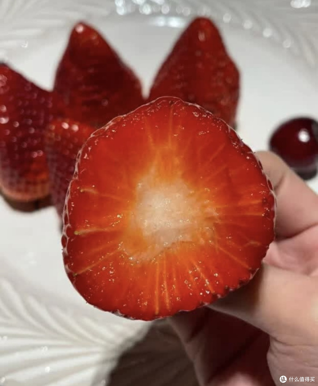 大棚种植草莓:现代农业的甜蜜博弈——优势与挑战并存