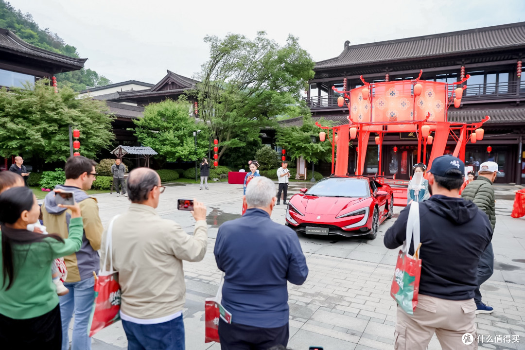 生态山水与新能源的奔赴,比亚迪在嵊州让汽车和文化走向世界