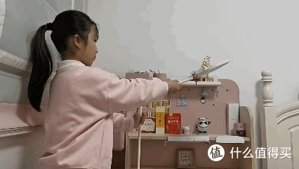 全光谱护眼台灯,百元级书客L1,儿童必备高科技单品。