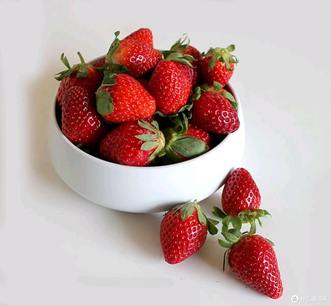 草莓:春日里的甜蜜信使