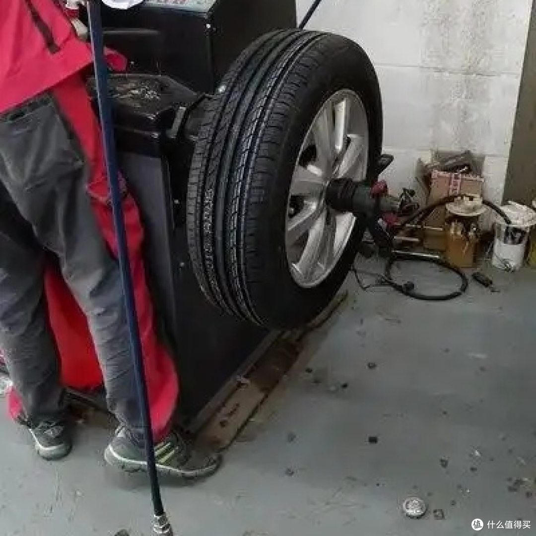 轮胎的“养生指南”:让爱车“脚下生风”
