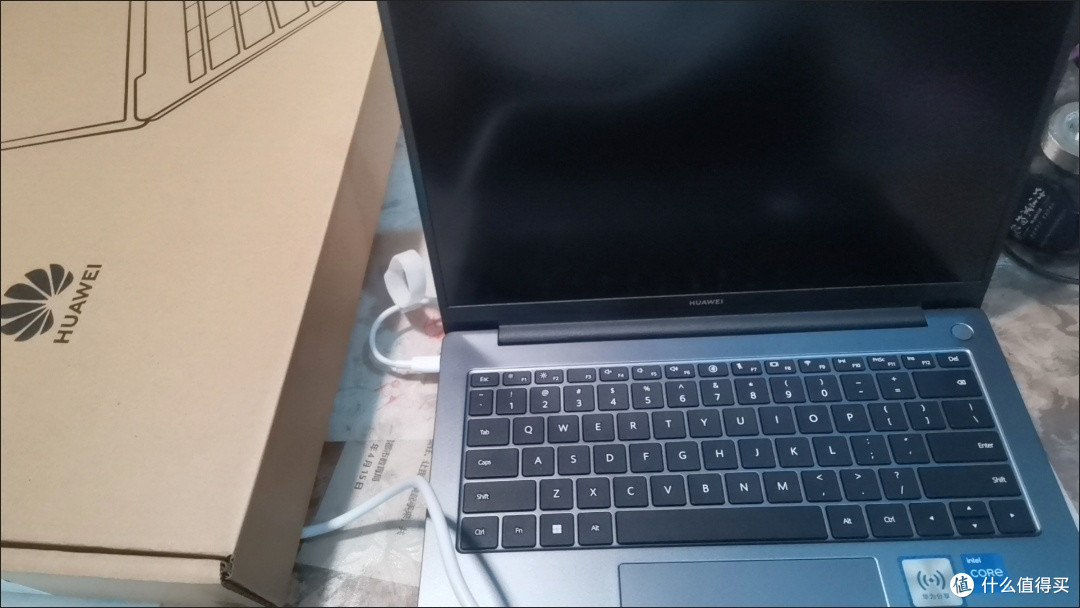 华为MateBook D14 SE版：镌刻时光的奋斗印记