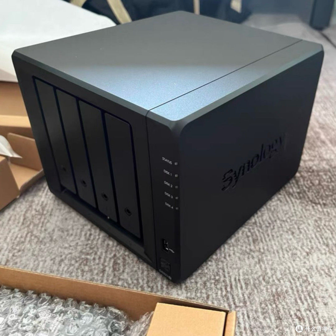 群晖ds923+ NAS存储服务器