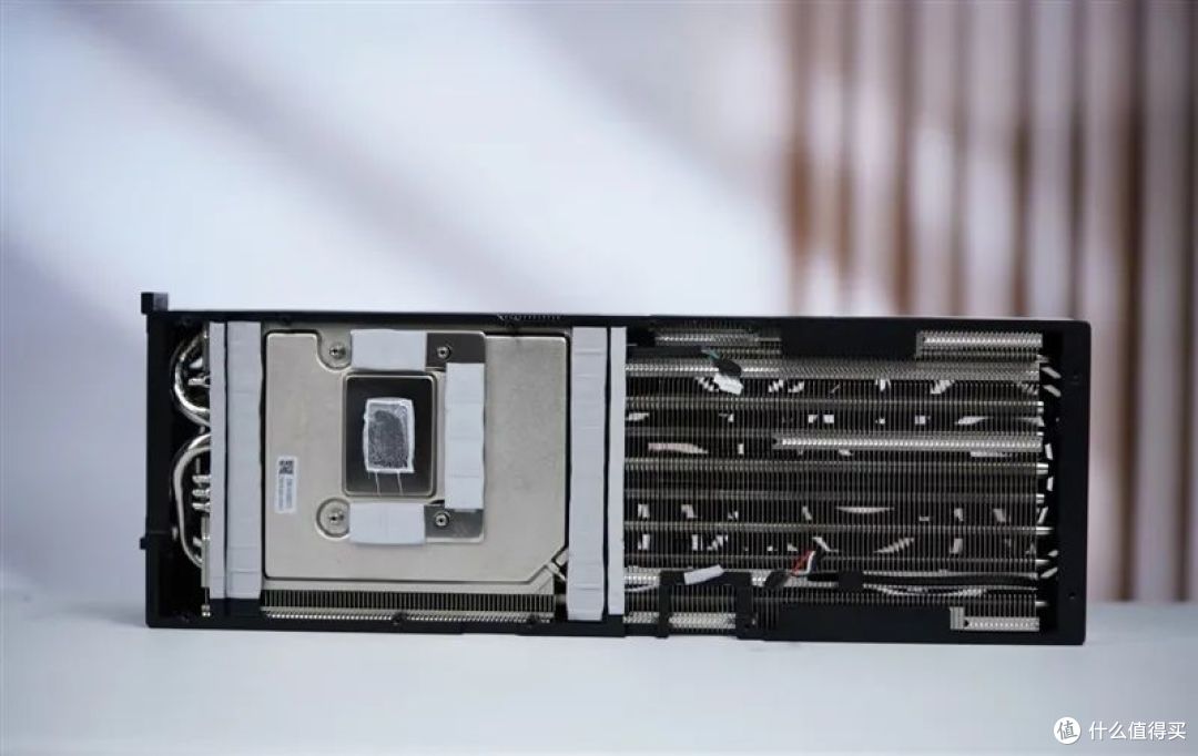 索泰RTX 5070 Ti天启显卡评测：启世之环再进化 豪华八热管旗舰级体验