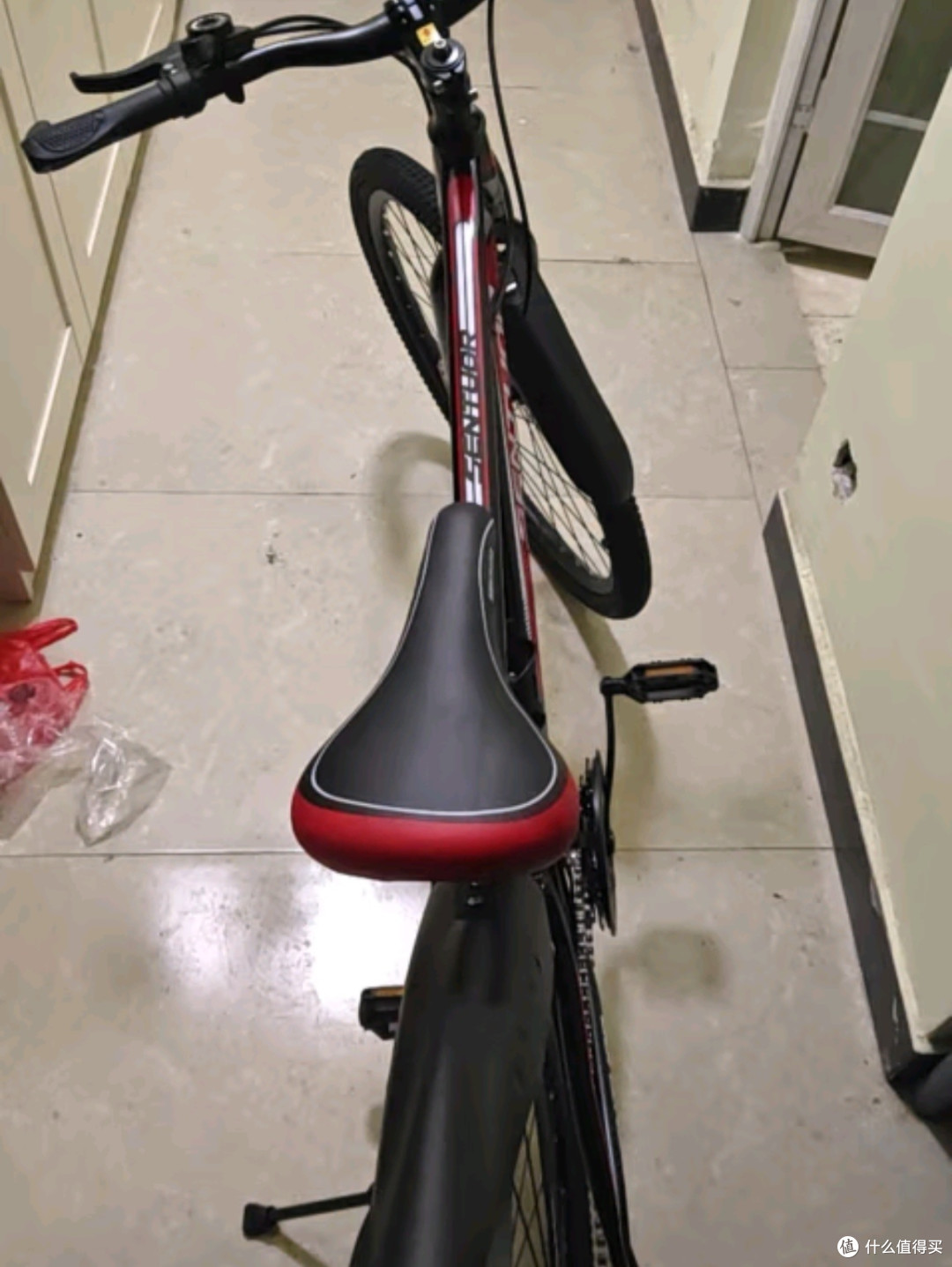 EG7山地自行车：探索无限，驾驭激情的越野之旅