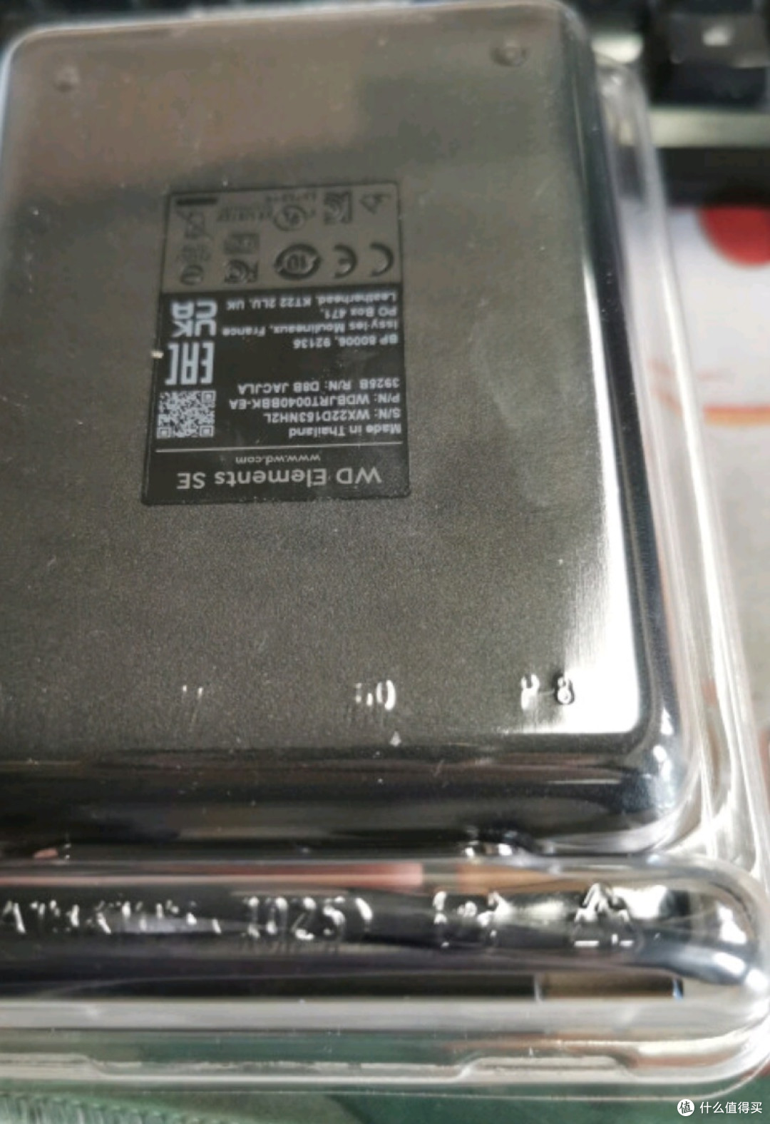 西部数据(WD)4TB 移动硬盘 USB3.0 SE系列 2.5英寸 机械硬盘