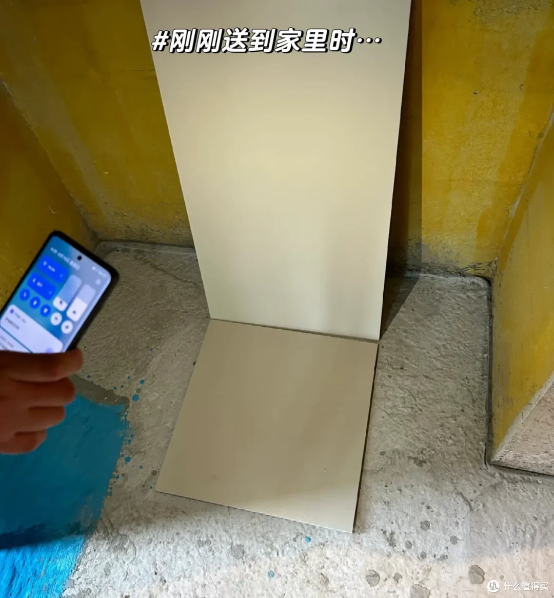瓷砖店里看到的和实际铺的效果,为何不一样?